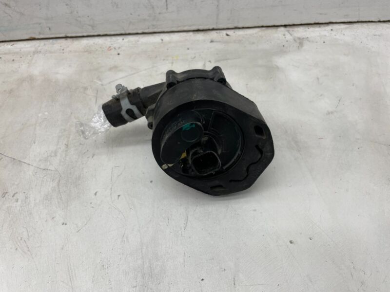 1035348-00-F 2016-2020 Tesla Model S X Cooling System Auxiliary Water Coolant Pump FWD Assy