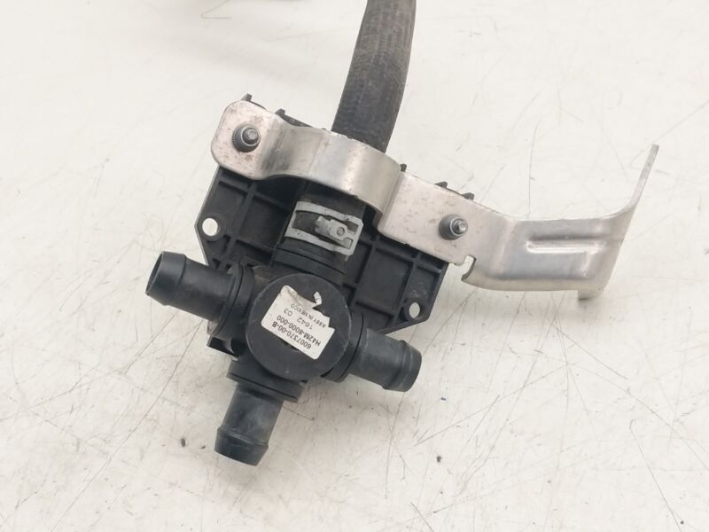 2012-2020 Tesla Model S X Coolant Pump Valve Actuator 4-Way with Pipe Hose Tube