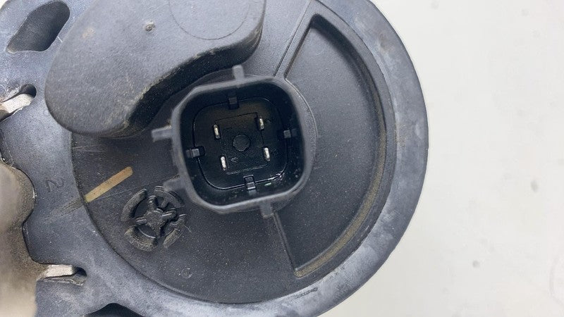 ⭕ 2016-2020 Tesla Model X Additional Auxiliary Water Pump Assembly 105