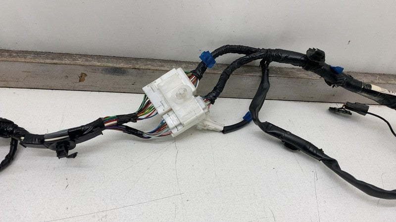 81817SJ890 2019-2024 Subaru Forester Rear Hatch Lift Gate Actuator Wire Wiring Harness OEM