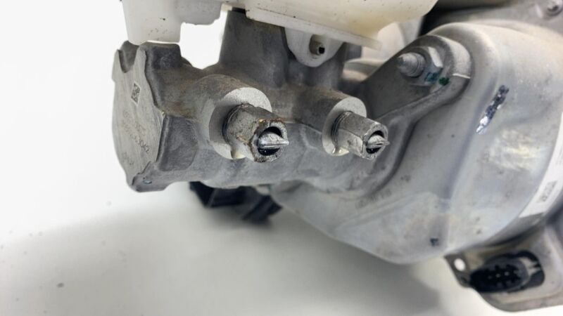 2020-2024 Tesla Model Y iBooster Power Brake Booster Master Cylinder Reservoir