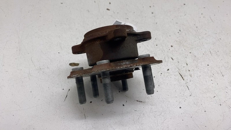 ⭕ 2022 Rivian EDV-700 Amazon Van Rear Left or Right Wheel Hub Bearing