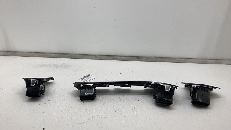 ⭕ 16-20 Model X MX SET of Dash A/C Air Vent Outlet Dashboard Trim 1042