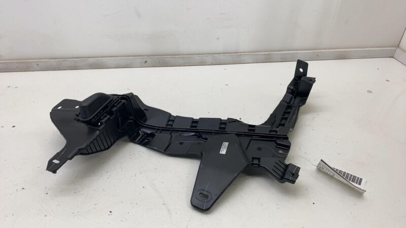 Does not apply 2016-2020 Tesla Model X Driver Side Lower Tailgate C-Pillar Mount Bracket Left