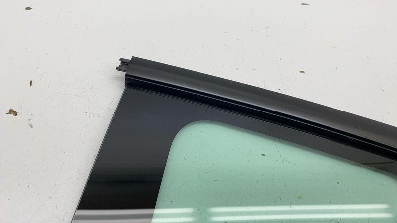 ⭕ 24-25 Model 3 Rear Driver Side Quarter Fixed Window Glass Left LH 19