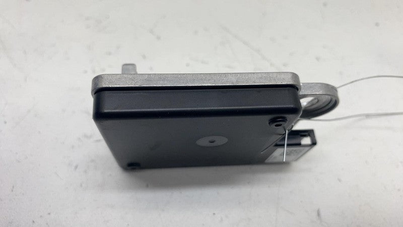 160791701J ⭕ 24-25 Cybertruck Model 3 Interior Cabin Radar Sensor Module Unit 1607917-01-J