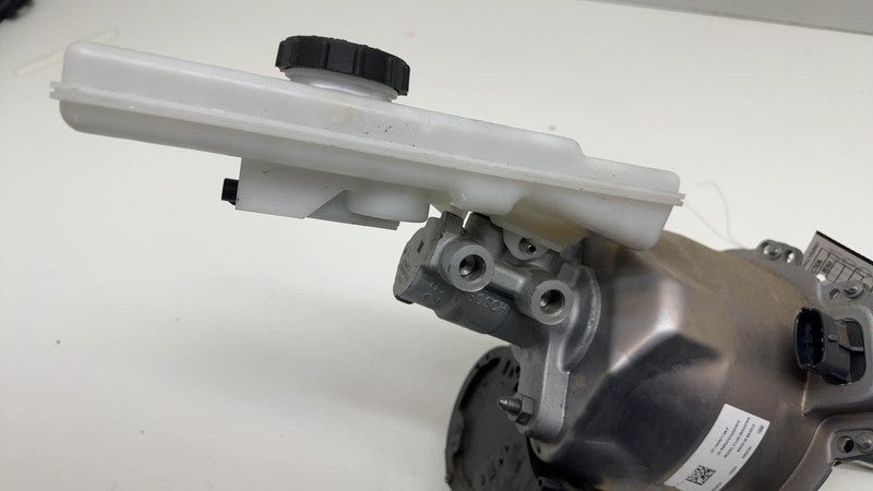 0204856671 ⭕ 2017-2023 Model 3 Power Brake Booster Master Cylinder & Reservoir 0204856671