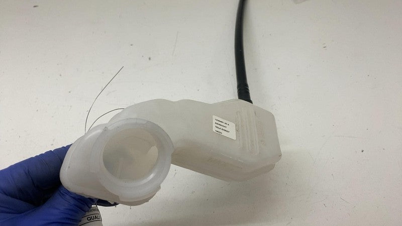 12506881-00-A ⭕ 24-25 Cybertruck Power Brake Booster Master Cylinder Reservoir 12506881-00-A