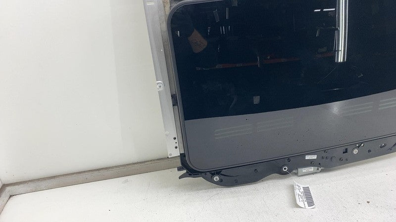 A 218 820 01 42 ⭕ 10-16 Mercedes-Benz E350 E-Class Panoramic Roof Glass Frame Track A2188200142