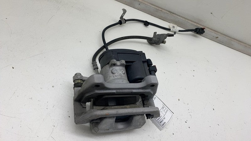 ⭕ 2020-2024 Tesla Model Y Rear Left Caliper w/ Brake Line Hose BASE 10