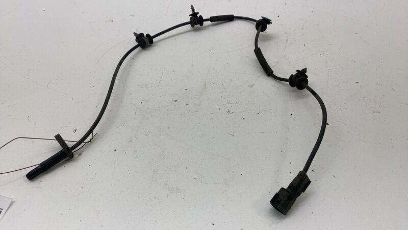 118876100A 2017-2023 Tesla Model 3 Y Front Left or Right Anti-Lock ABS Wheel Speed Sensor