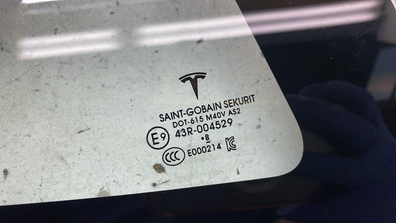 1080706-00 2017-2020 Tesla Model 3 M3 Rear Passenger Side Quarter Fixed Window Glass Right