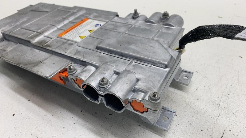 104891000C ⭕ 12-15 Tesla Model S 1-Phase High Voltage Junction Box Dual Motor 1048910-00-C