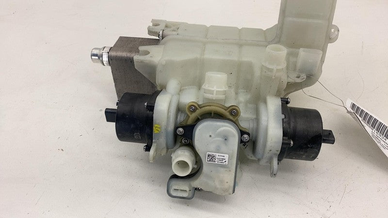 109701600D 17-20 Model 3 Supermanifold Refrigerant Chiller + Coolant Reservoir 1097015-98-J