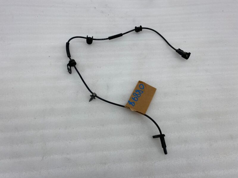 104476100E 2017-2023 Tesla Model 3 Front Left or Right Anti-Lock ABS Wheel Speed Sensor OEM