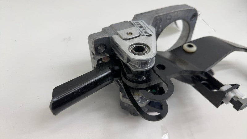 A2422902600 ⭕ 2014-2017 Mercedes-Benz B-Class W242 Front Driver Brake Pedal A2422902600