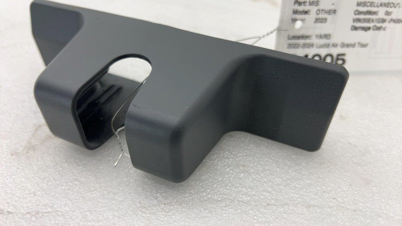 ⭕ 2022-2024 Lucid Air Grand Touring Liftgate Latch Cover Assembly P11-