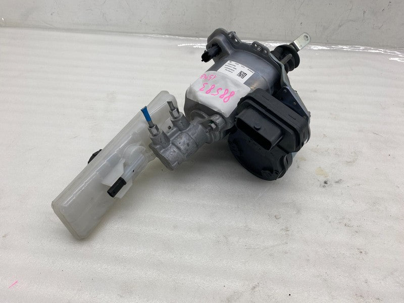 1044671 00 D ⭕ 2017-2023 Model 3 Power Brake iBooster Master Cylinder Reservoir 1044671-00-D