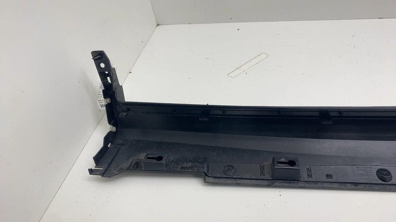 32259228 ⭕ 2021-2023 Polestar 2 Driver Side Rocker Skirt Panel Molding Trim Left 32259228