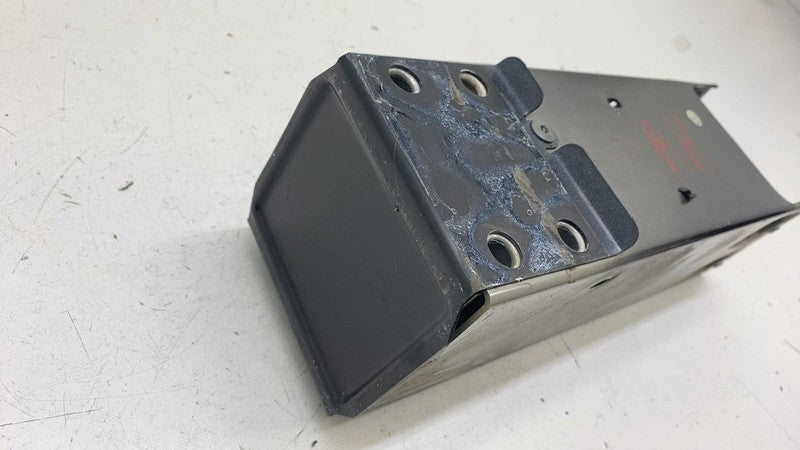 ⭕ 24-25 Tesla Model 3 Front Right Bumper Reinforcement Extension Rail