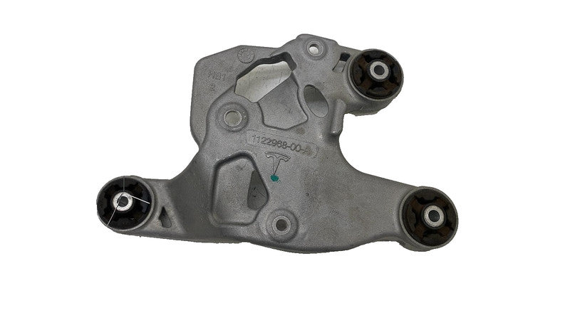 ⭕ 17-23 Model 3 HVAC A/C Air Compressor Body Bracket Mount Support 112