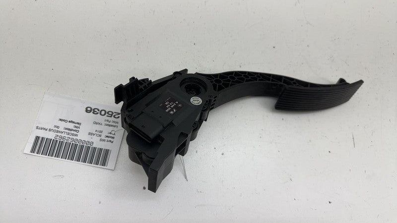 A2463001404Q6 ⭕ 13-19 Mercedes-Benz B-Class Front Driver Gas Accelerator Pedal A2463001404Q6