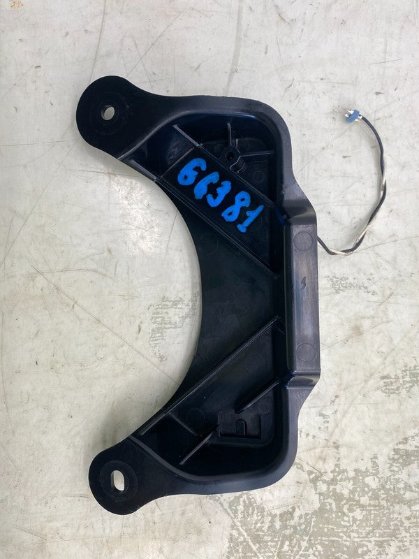 X 12069 001R1 ⭕ 12-20 Tesla Model S Rear End Passive Entry Antenna Bracket & Receiver Module