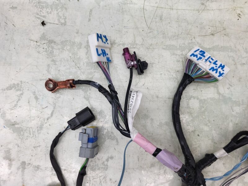 103243200G 2016-2020 Tesla Model X MX Front Left Door Wiring Harness Cable Wire Loom LH OEM