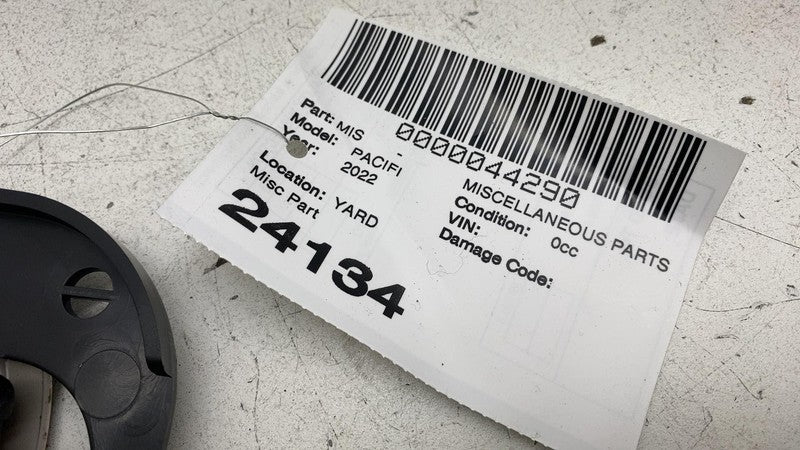 68260859AB ⭕ 2017-2022 Chrysler Pacifica Voyager Roof Vent Swivel Light Bracket 68260859AB