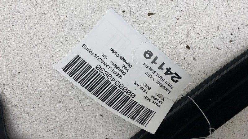 ⭕ 2021-2023 Tesla Model X Front Passenger Side Inner Belt Door Rubber