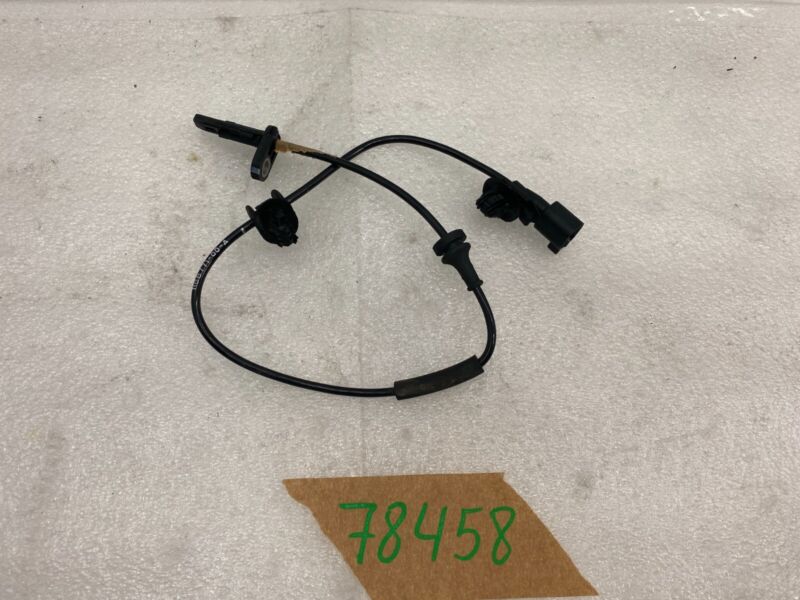 118877100A 2017-2023 Tesla Model 3 Y Rear Left or Right Anti-Lock ABS Wheel Speed Sensor