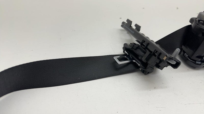 0589-P1-000249 ⭕ 2014-2015 Mercedes-Benz B Electric Drive Front Right Seatbelt & Retractor Assy