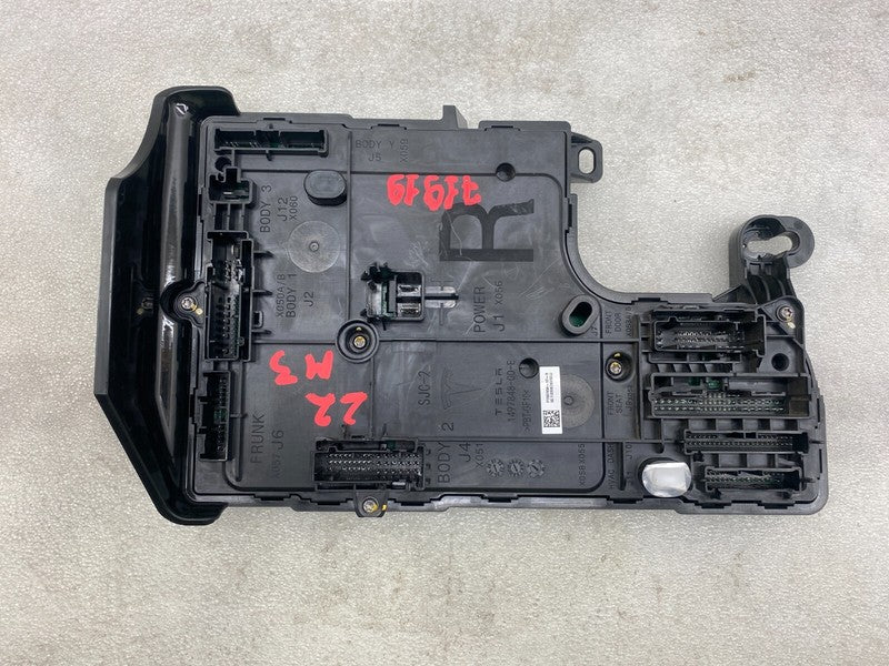 ⭕ 20-23 Tesla Model 3 Right Low Voltage Electronic Control Module 1567