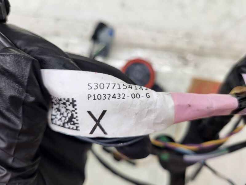 2016-2020 Tesla Model X MX Front Left Door Wiring Harness Cable Wire Loom LH OEM