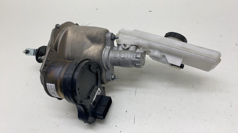 104467100G ⭕ 2017-2023 Model 3 Power Brake Booster Master Cylinder & Reservoir 1044671-00-G
