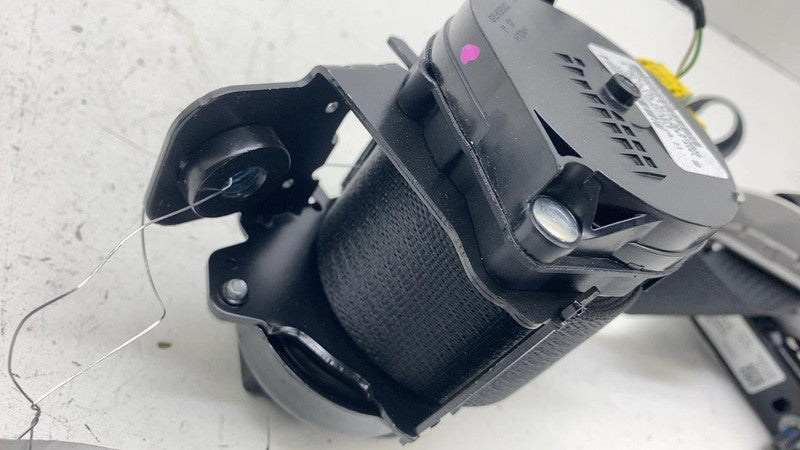 108127901H ⭕ 2017-2023 Tesla Model 3 Front Right 1st Row Seat Belt & Retractor 1081279-01-H