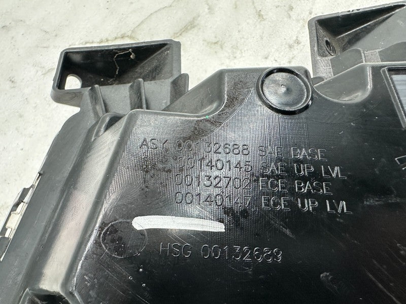 100599600D ⭕ 12-20 Tesla Model S Front Side LED Fog Light Cornering Lamp Right 1005996-00-D