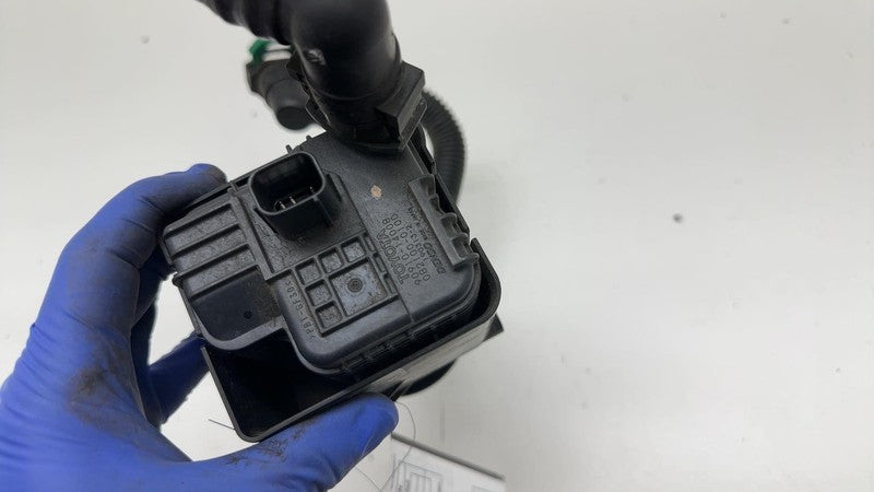 ⭕ 2018-2022 Toyota C-HR Charcoal Fuel Vapor Canister Filter Assy OEM 7