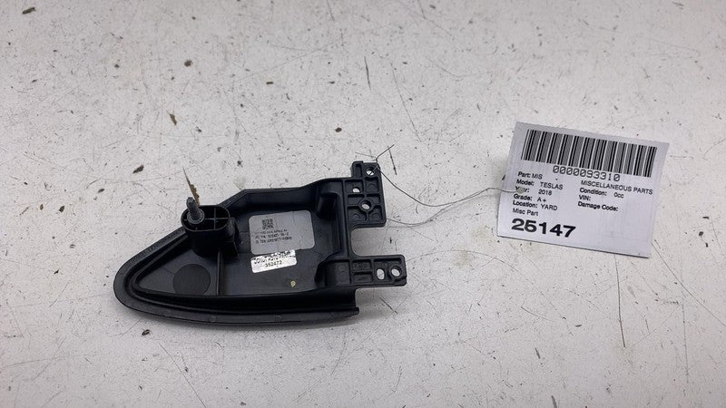 ⭕ 2012-2020 Tesla Model S Rear Right Taillight Tail Lamp Reflector 102