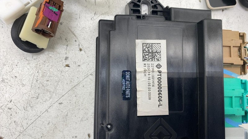 2022-2024 Rivian R1T R1S Front Right Door Wiring Harness w/ Module & S