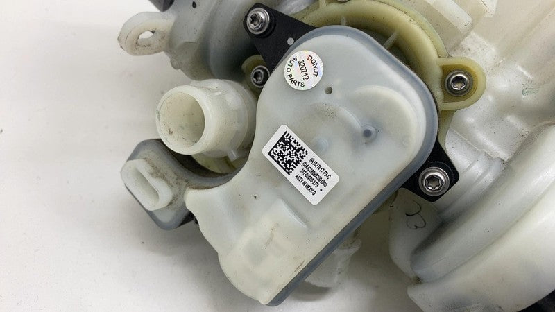 109701599J ⭕ 2017-2020 Tesla Model 3 Reservoir Superbottle Tank Chiller Cooler 1097015-99-J