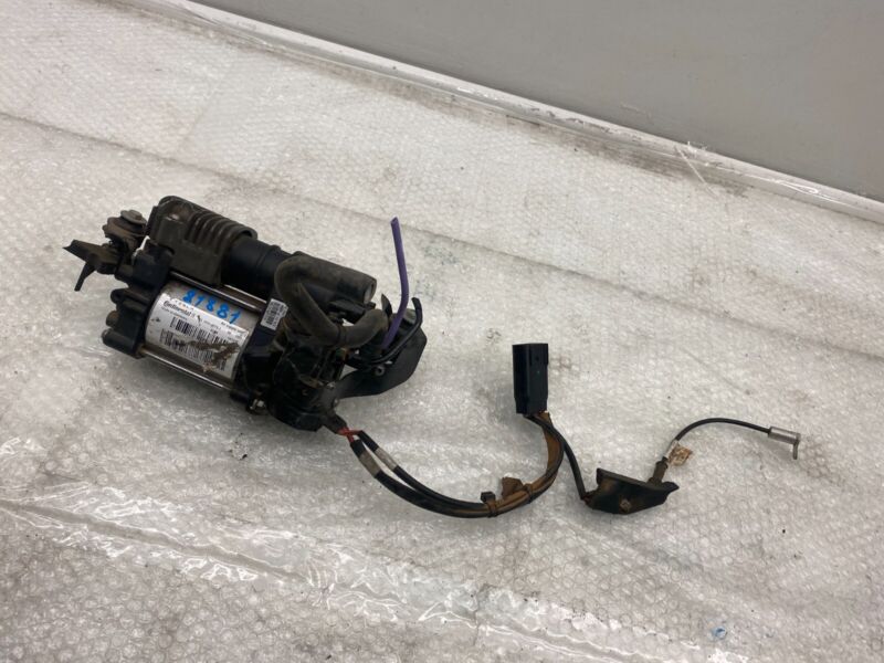 15.1550-0070.3 2012 2013 2014 2015 Tesla Model S Air Suspension Compressor Supply Unit Assembly