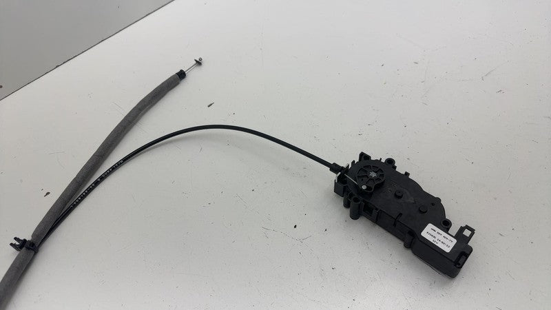 100818600B 12-20 Model S Rear Liftgate Trunk Cinch Lock Latch Actuator & Cable 1008186-00-B