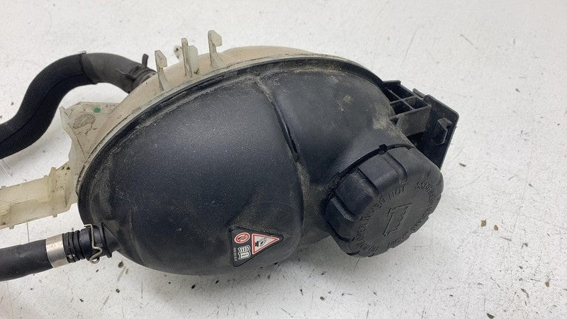 A 204 500 07 49 ⭕ 2010-2016 Mercedes E350 Coolant Overflow Expansion Tank Reservoir A2045000749