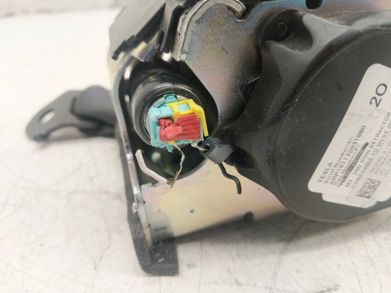 1081281 01 D ⭕ 2017-2023 Tesla Model 3 Rear Right 2nd Row Seat Belt Retractor RH 1081281-01-D