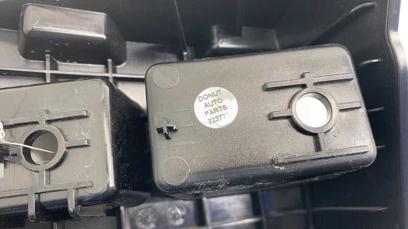 149403900E ⭕ 2020-2024 Tesla Model Y MY Rear Right Taillight Tail Lamp Bracket 1494039-00-E