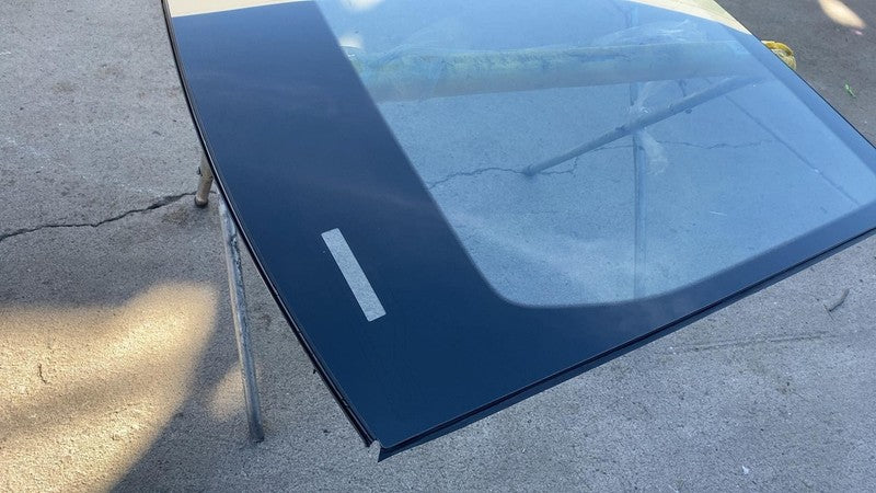 ⭕ 2022-2024 Rivian R1T R1S Front Windshield Glass w/o Camera Module PT