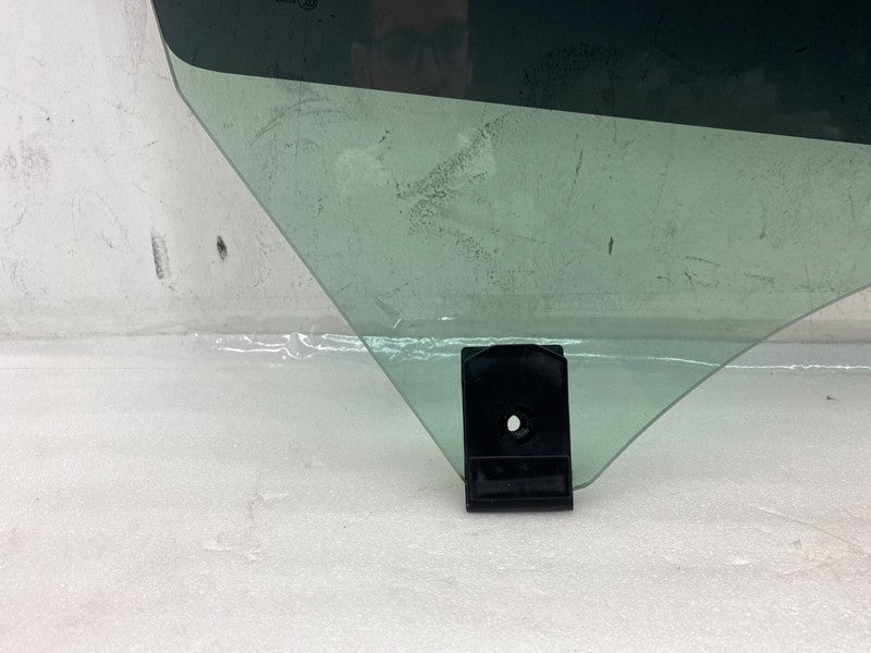43R-004530 ⭕ 17-19 Tesla Model 3 Front Driver Side Door Window Glass Left LH (Single Pane)