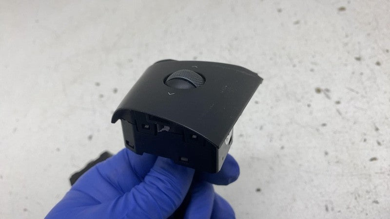 2017-2024 Tesla Model 3 Y Steering Wheel Trim Function Control & Module ECU Assy