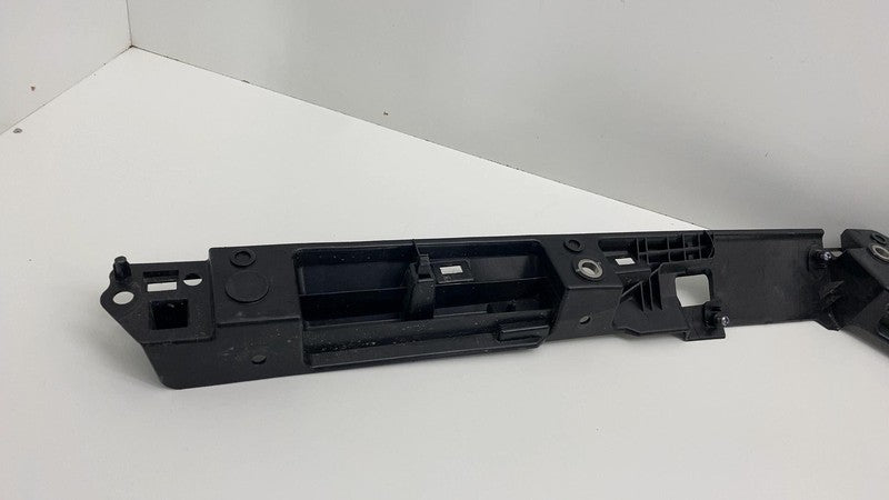 178343200D 2024 2025 Tesla Cybertruck Rear Driver Side Fender Flare Fore Carrier Assy Left